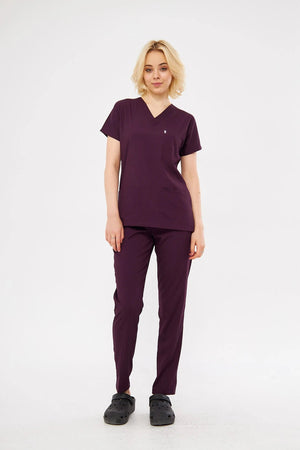 Classic - Koyu Mürdüm Kadın Likralı Üniforma Takımı - Class Üniforma hemşire formaları, medikal önlükler