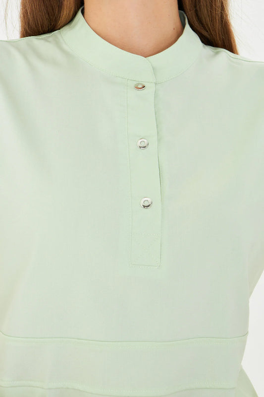 N O V A | Su Yeşili Siyah Kadın Likralı Hakim Yaka Yarım Çıtçıtlı Hemşire Ve Doktor Forması Scrubs