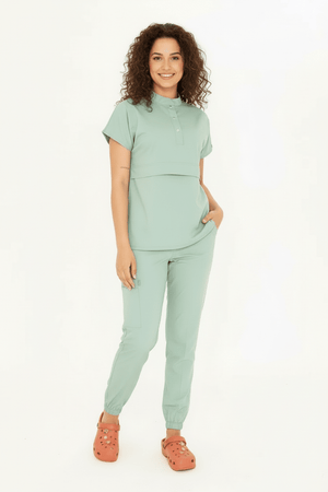 N O V A | Çağla Yeşili LASTİKLİ PAÇA Likralı Hakim Yaka Yarım Çıtçıtlı Hemşire Ve Doktor Forması Scrubs - Class Üniforma hemşire formaları, medikal önlükler