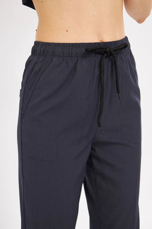 Classic - Antrasit Kadın Likralı Üniforma Takımı - Class Üniforma hemşire formaları, medikal önlükler