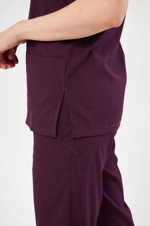 Classic - Koyu Mürdüm Kadın Likralı Üniforma Takımı - Class Üniforma hemşire formaları, medikal önlükler