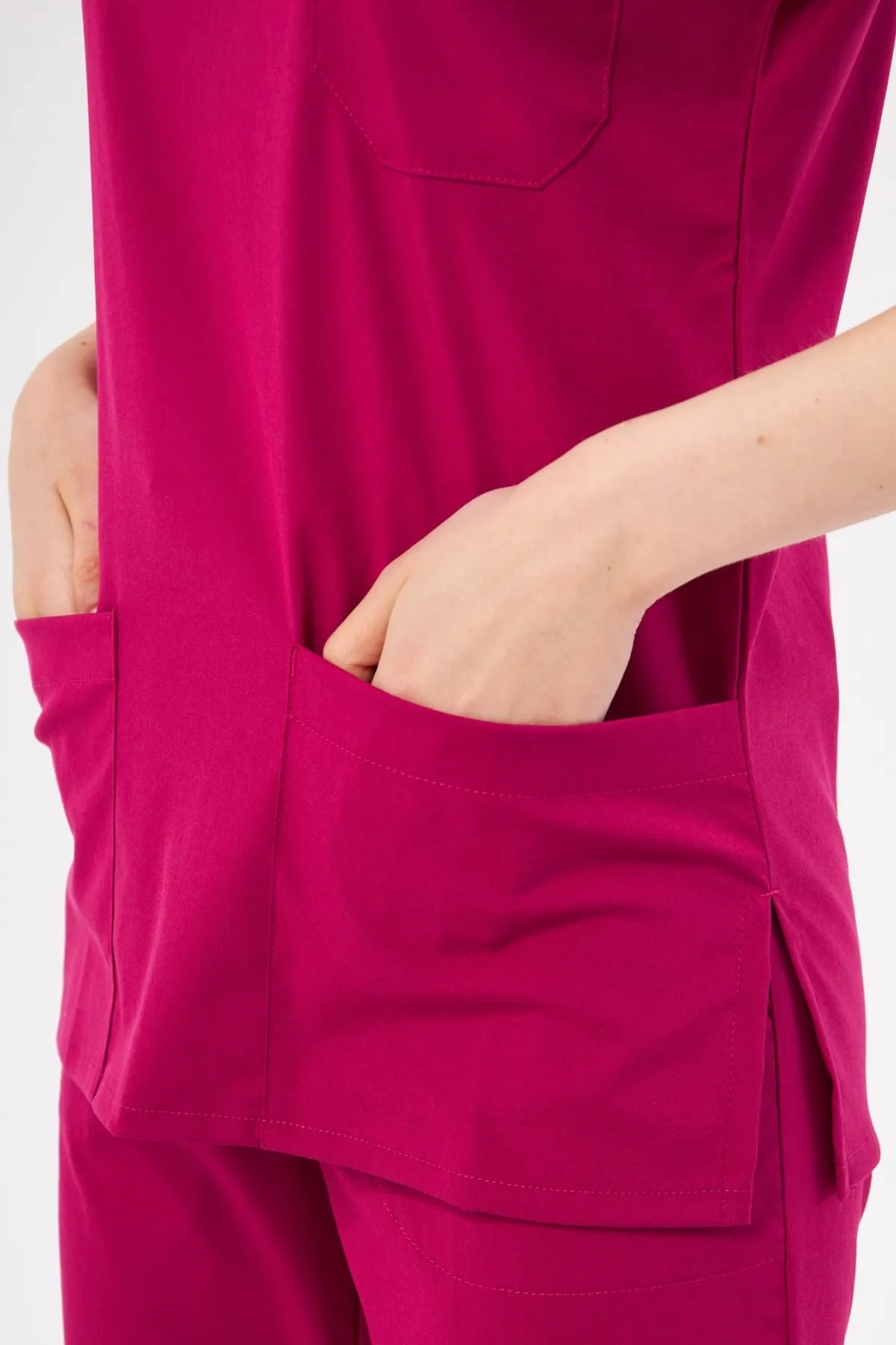 Classic Tek Üst - Vişne Likralı Hemşire Forması