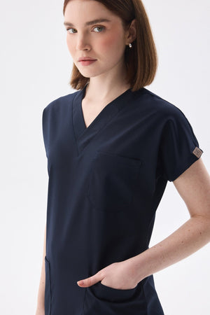 Classic - Lacivert Kadın Likralı Üniforma Takımı - Class Üniforma hemşire formaları, medikal önlükler