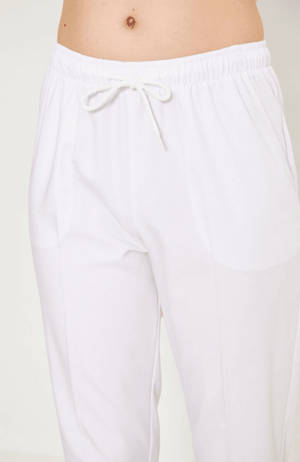 Classic - Beyaz Kadın Likralı Üniforma Takımı - Class Üniforma hemşire formaları, medikal önlükler