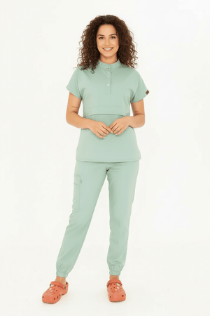 N O V A | Çağla Yeşili LASTİKLİ PAÇA Likralı Hakim Yaka Yarım Çıtçıtlı Hemşire Ve Doktor Forması Scrubs - Class Üniforma hemşire formaları, medikal önlükler