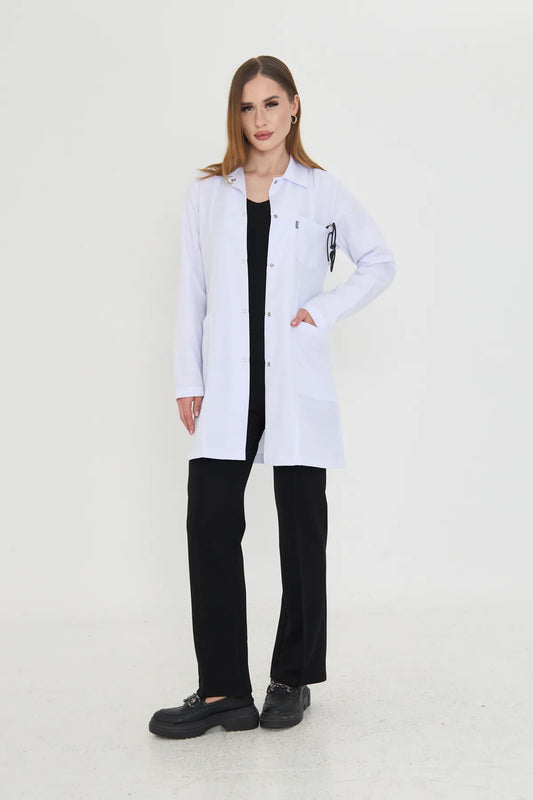 Женская белая куртка-фартук с длинным рукавом и застежкой-молнией – воротник-поло