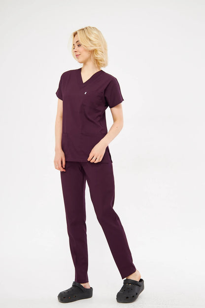 Classic - Mürdüm Kadın Likralı Üniforma Takımı