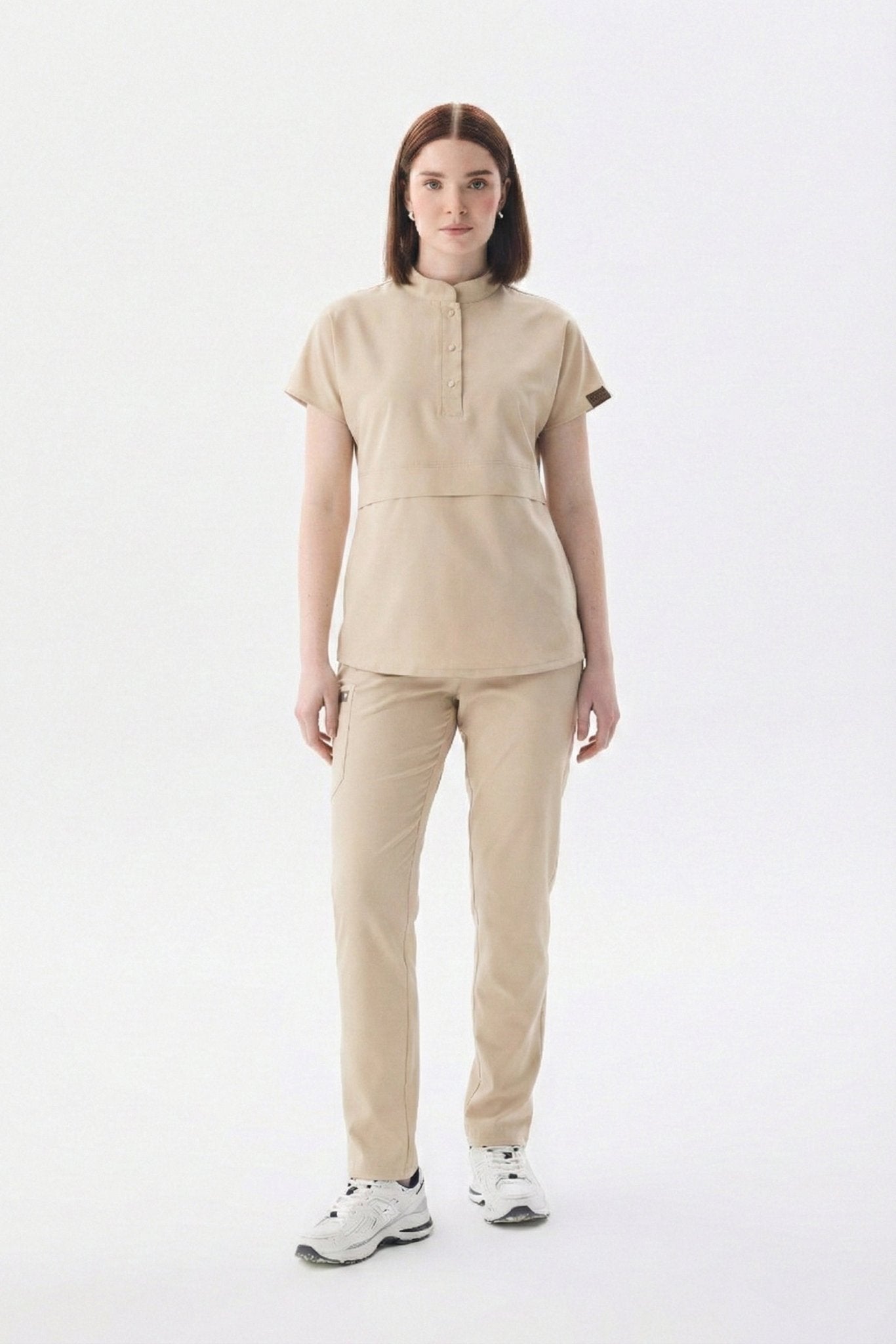 N O V A | Bej Düz Paça Pantolon Premium Likralı Üniforma Takımı - Class Üniforma hemşire formaları, medikal önlükler