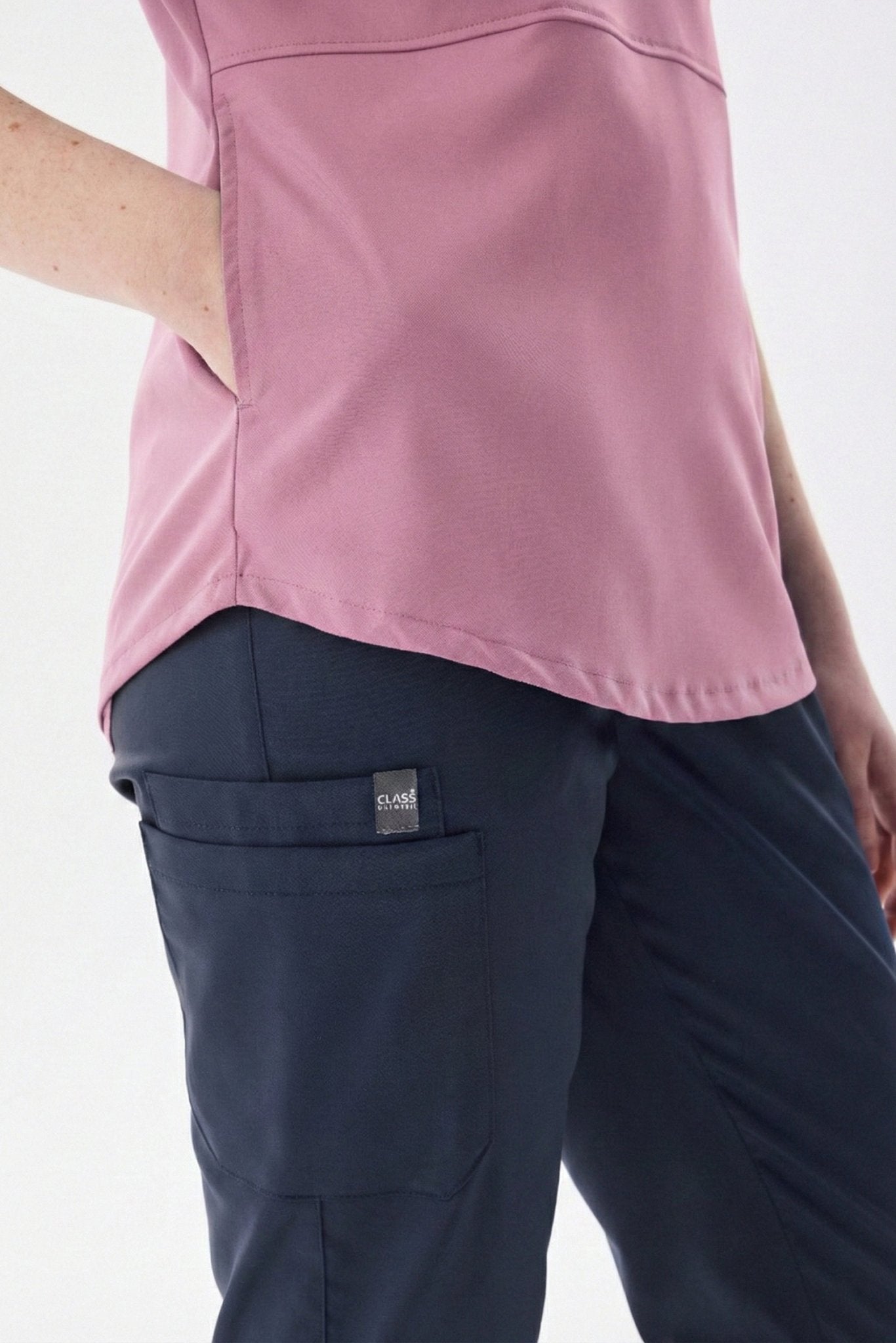 N O V A | Pudra Füme Premium Likralı Üniforma Takımı - Class Üniforma hemşire formaları, medikal önlükler