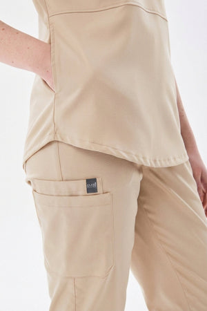 N O V A | Bej Düz Paça Pantolon Premium Likralı Üniforma Takımı - Class Üniforma hemşire formaları, medikal önlükler