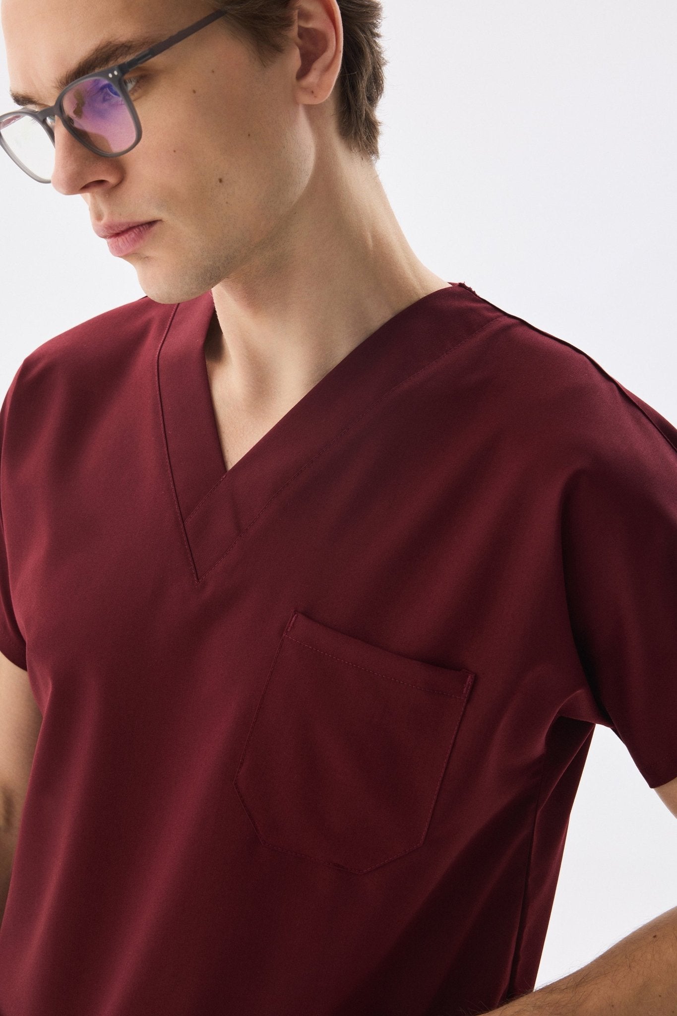 Classic Tek Üst - Bordo Likralı Erkek Hemşire Forması Üstü - Class Üniforma hemşire formaları, medikal önlükler