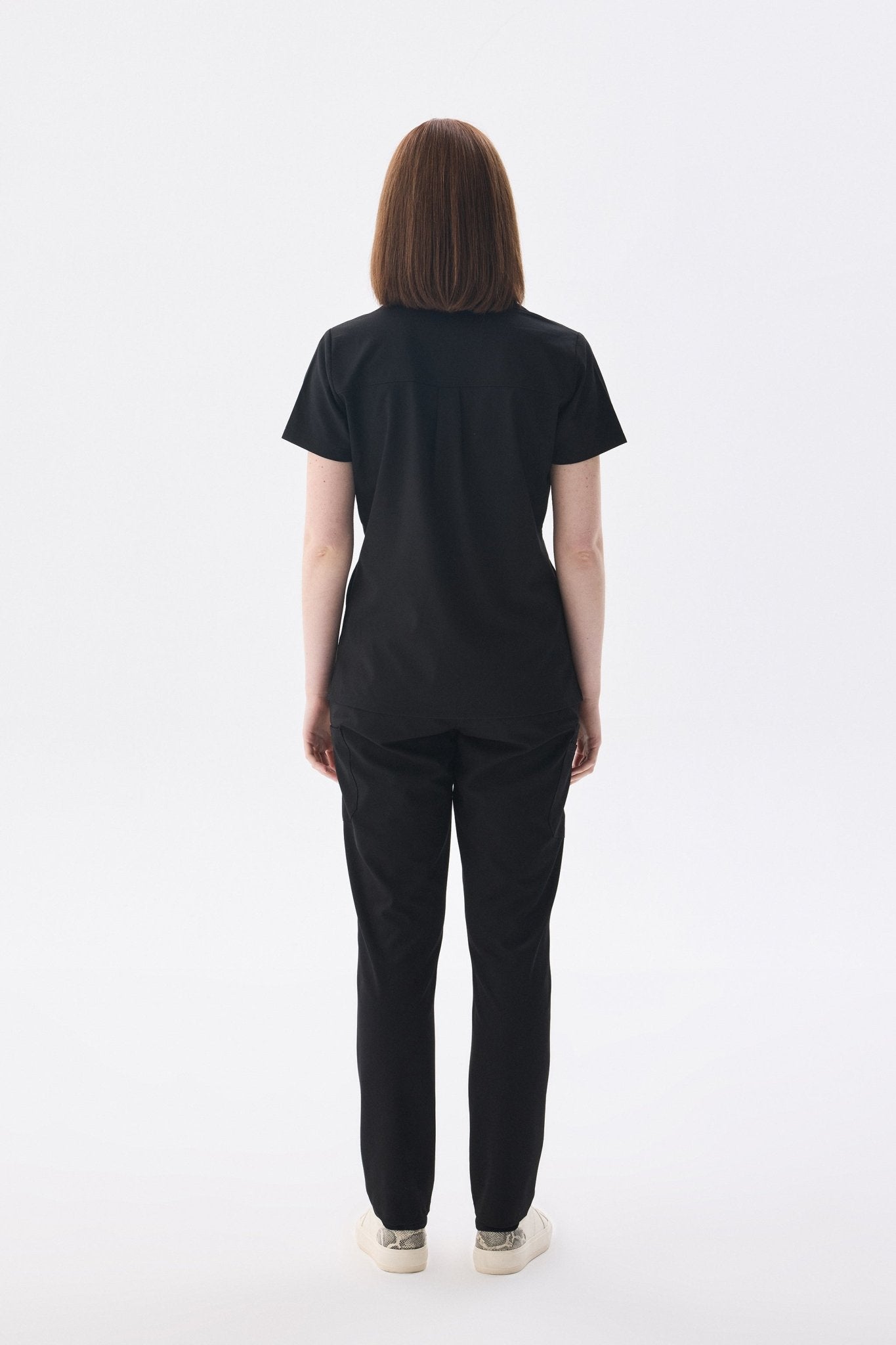 Polo Yaka Siyah Kadın Medikal Üniforma Scrubs Takımı - Class Üniforma hemşire formaları, medikal önlükler