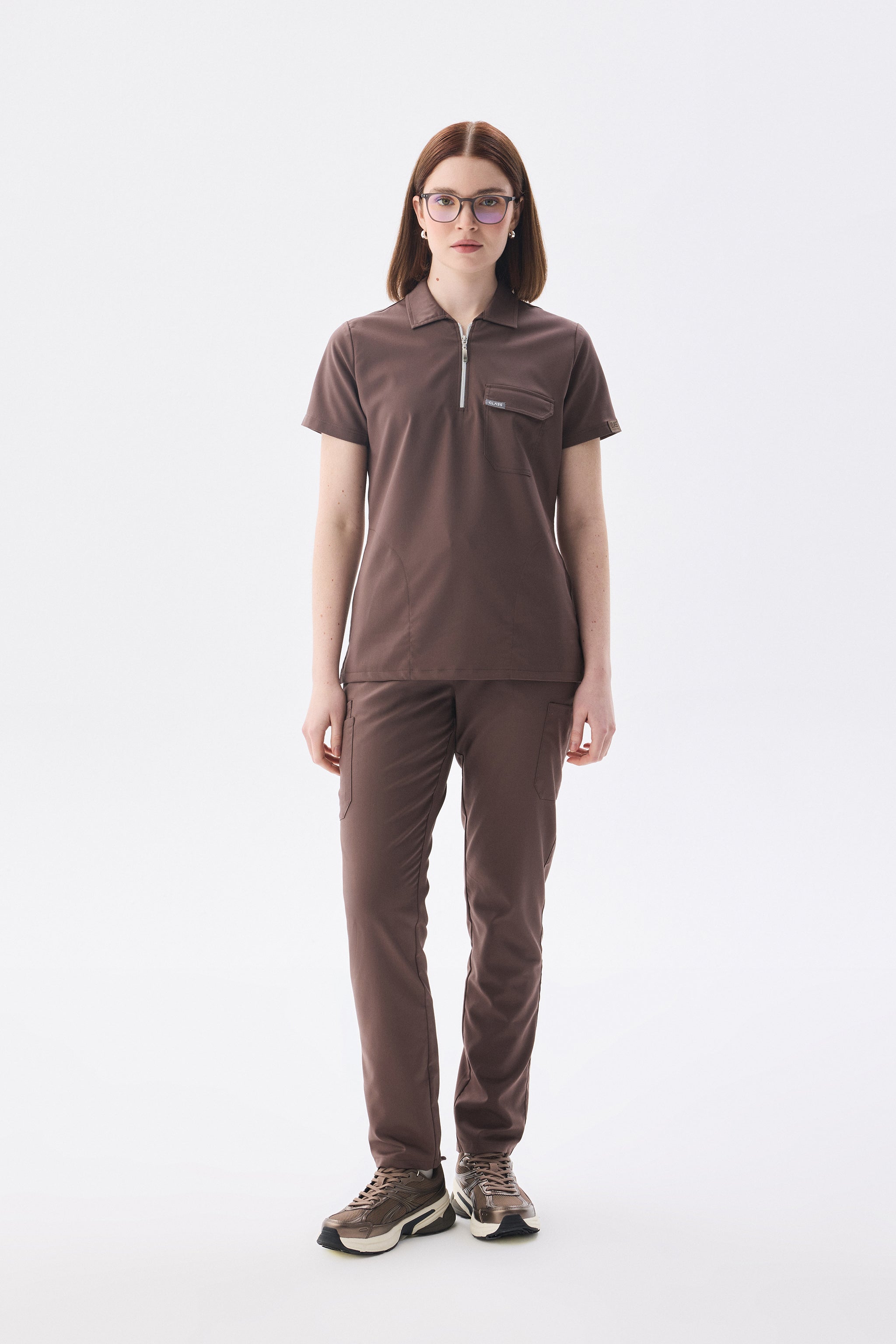 Polo Yaka Kahverengi Kadın Medikal Üniforma Scrubs