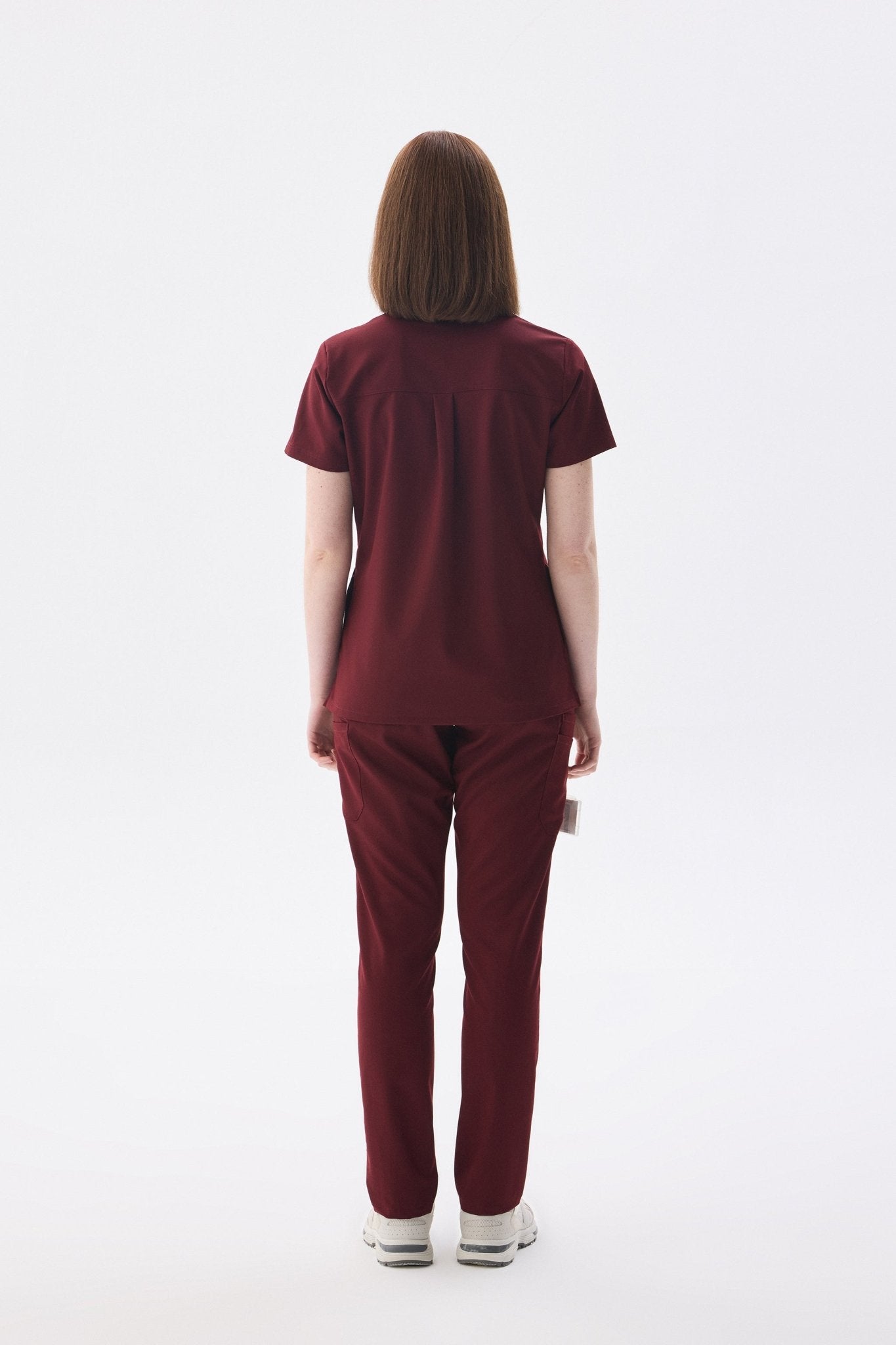 Polo Yaka Bordo Kadın Medikal Üniforma Scrubs - Class Üniforma hemşire formaları, medikal önlükler