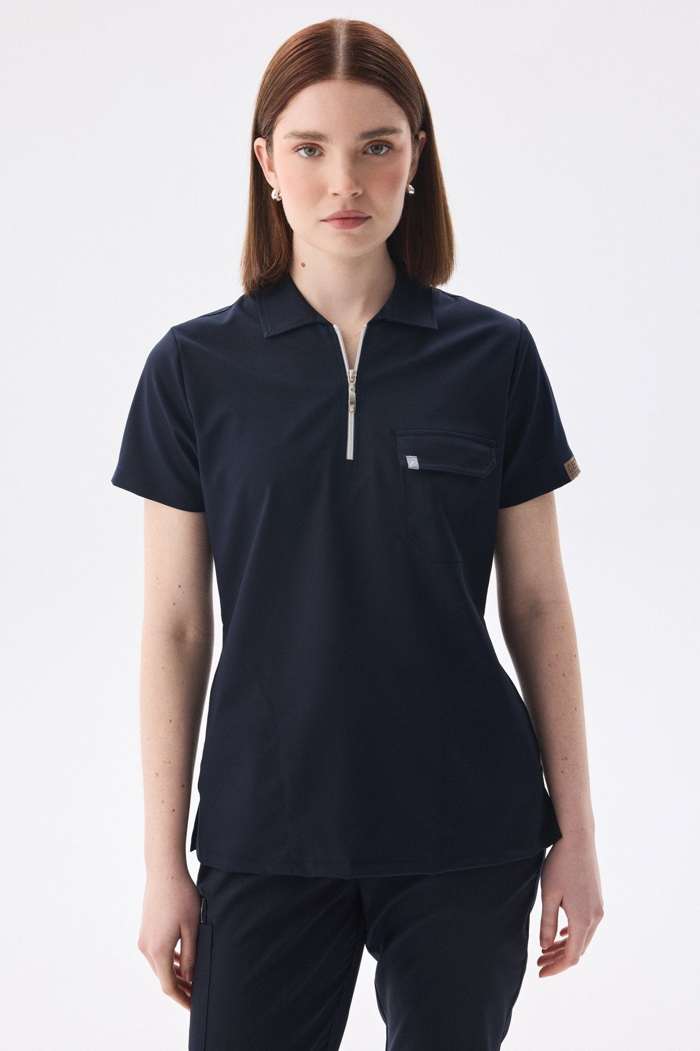 Polo Yaka Lacivert Kadın Medikal Üniforma Scrubs Takımı - Class Üniforma hemşire formaları, medikal önlükler