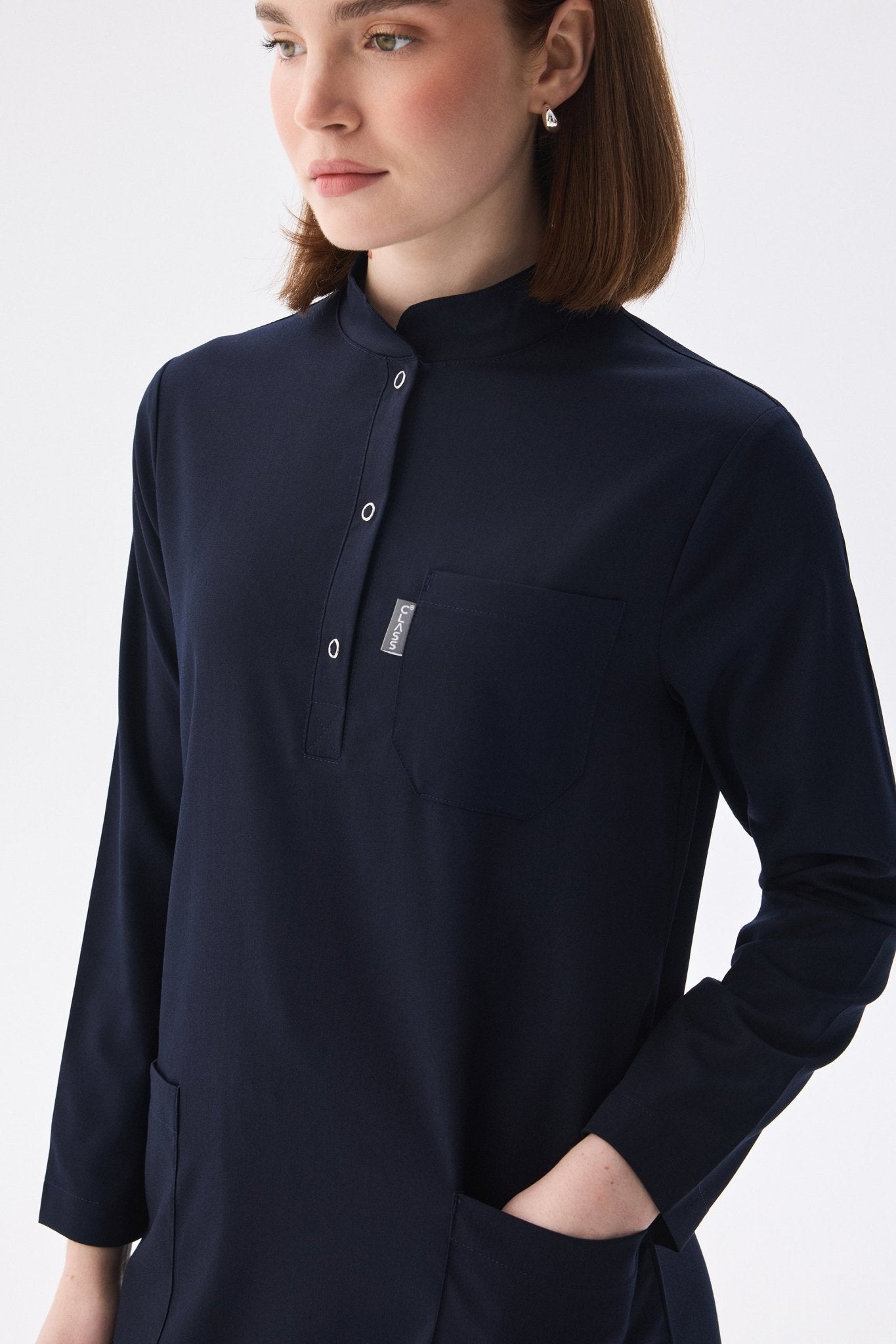 Tesettür - Lacivert Likralı Hemşire Üniforma Takımı - Class Üniforma hemşire formaları, medikal önlükler