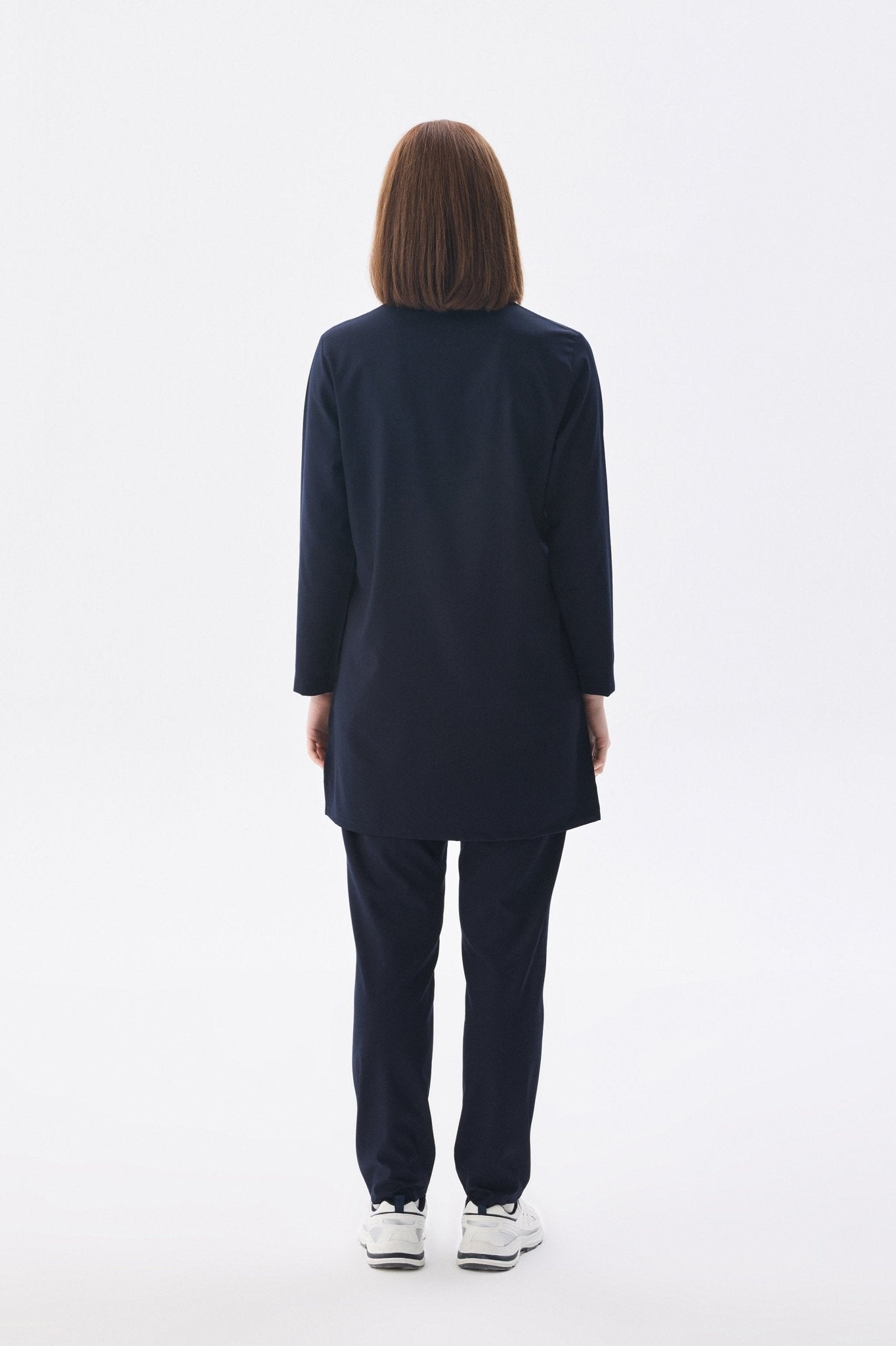 Tesettür Lacivert Tek Üst Likralı Kadın Medikal Üniforma Doktor Ve Hemşire Forması Cerrahi - Class Üniforma hemşire formaları, medikal önlükler