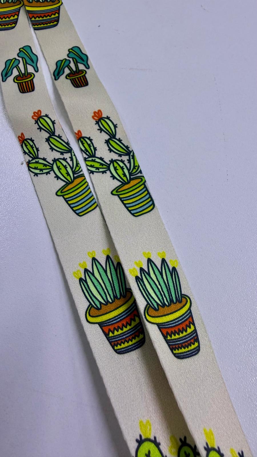 Boyun İpi | Kaktüs Desenli Sağlık ve Kurumsal Kullanım - Class Üniforma hemşire formaları, medikal önlükler