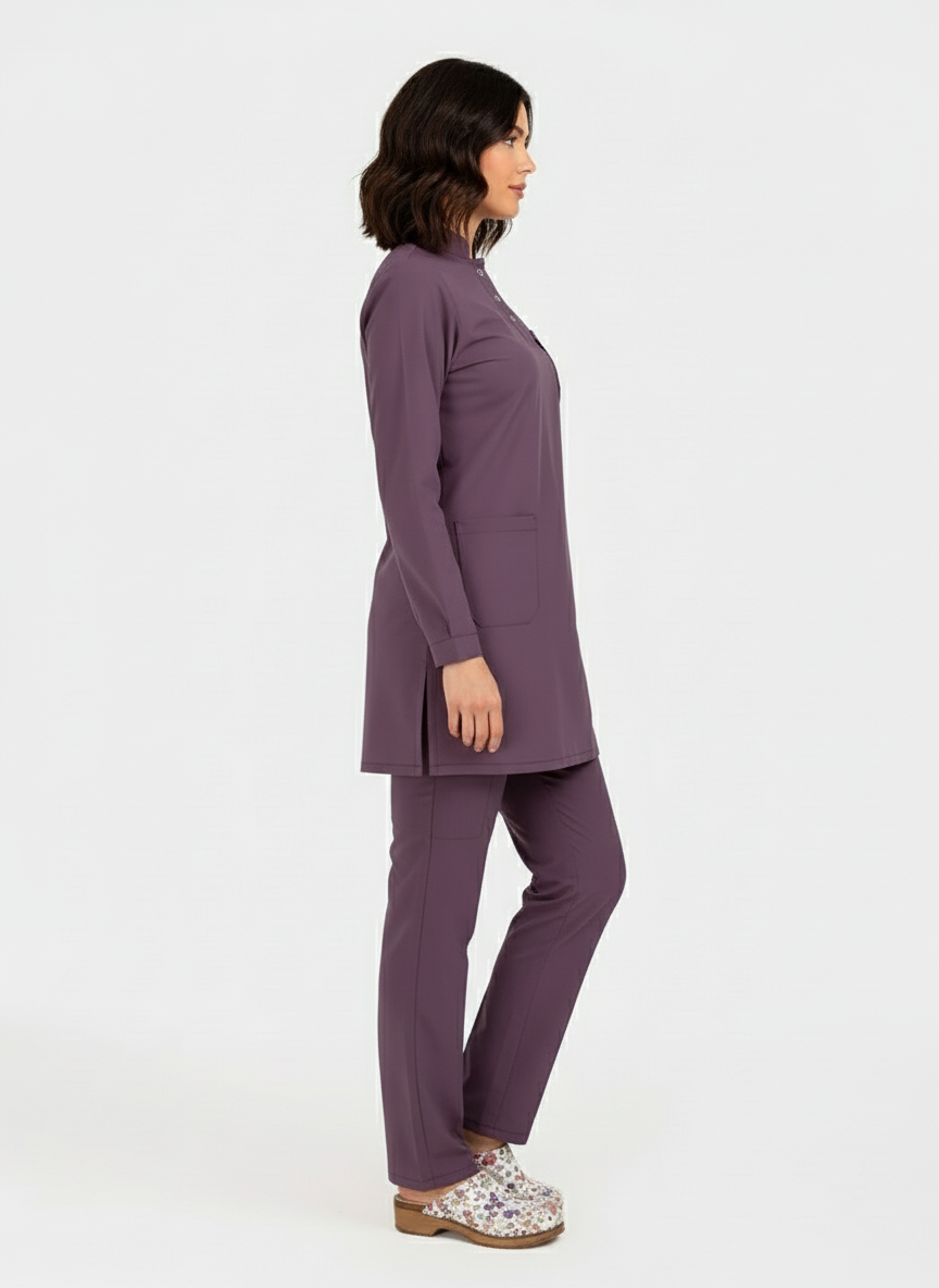 Tesettür - Açık Mürdüm Likralı Hemşire Üniforma Takımı