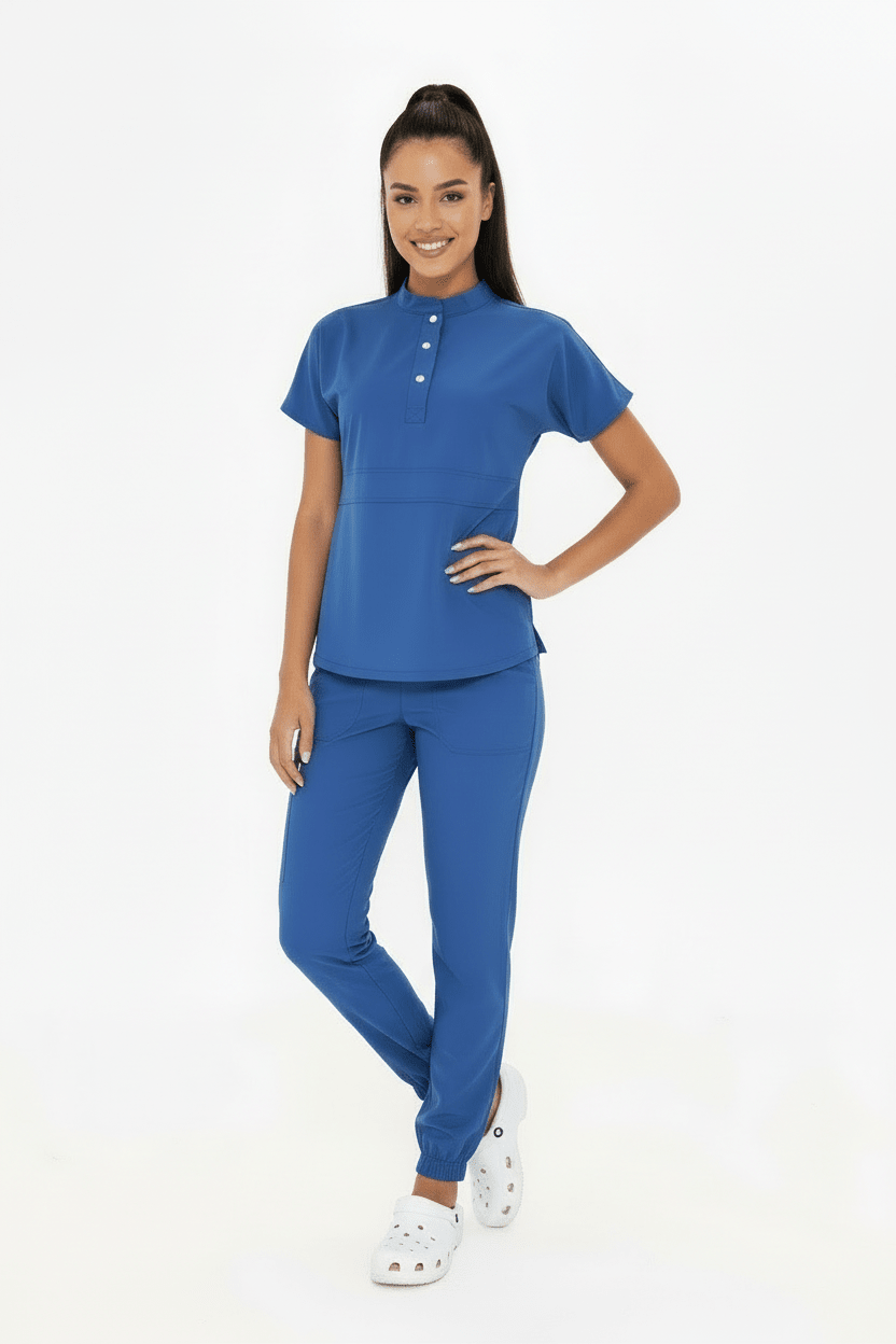 N O V A | Fırtına Mavi Lastikli Paça Kadın Likralı Hakim Yaka Yarım Pat Çıtçıtlı Hemşire Ve Doktor Forması Scrubs - Class Üniforma hemşire formaları, medikal önlükler