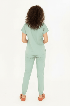 N O V A | Çağla Yeşili LASTİKLİ PAÇA Likralı Hakim Yaka Yarım Çıtçıtlı Hemşire Ve Doktor Forması Scrubs - Class Üniforma hemşire formaları, medikal önlükler