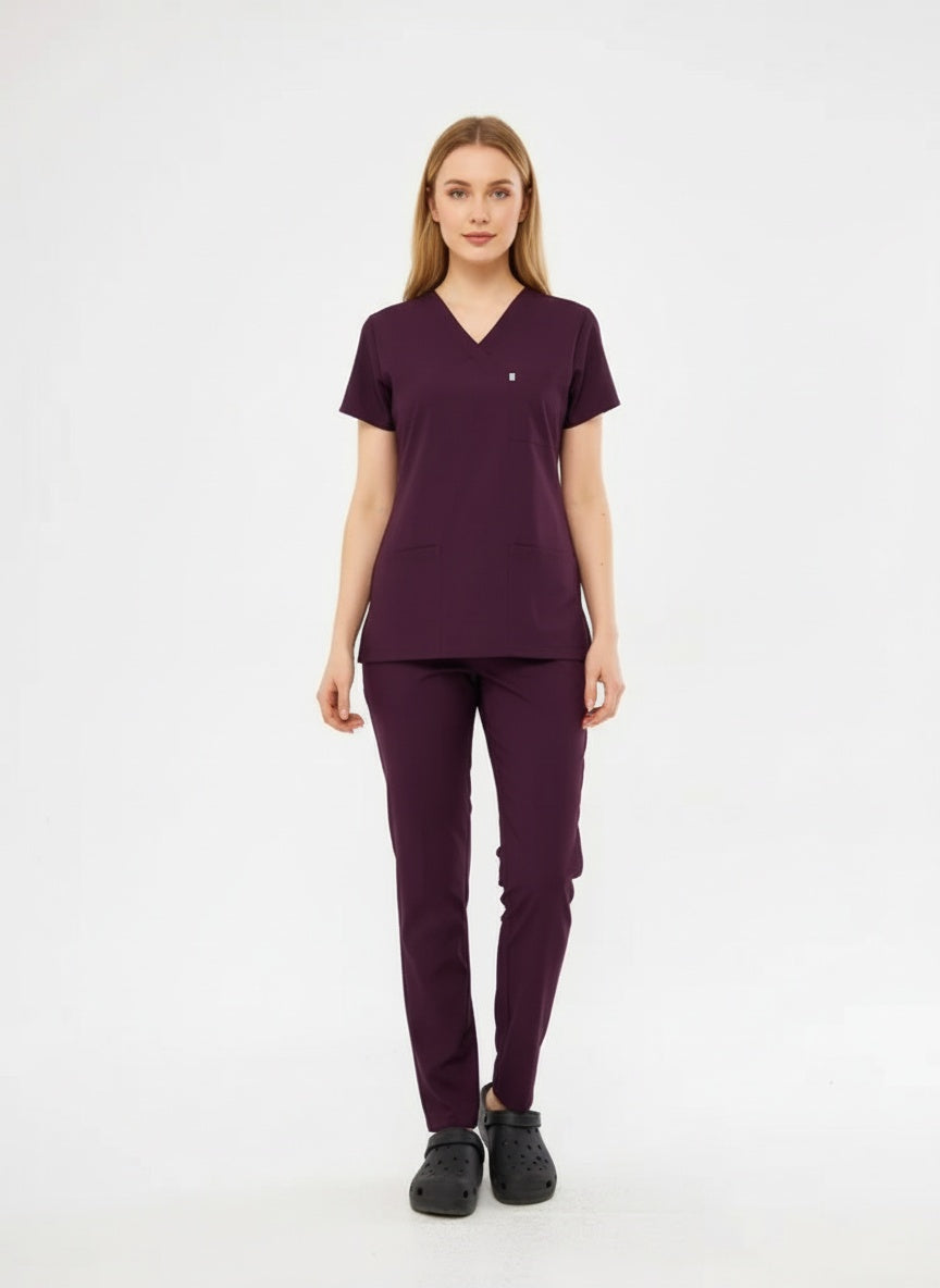 Classic - Koyu Mürdüm Kadın Likralı Üniforma Takımı