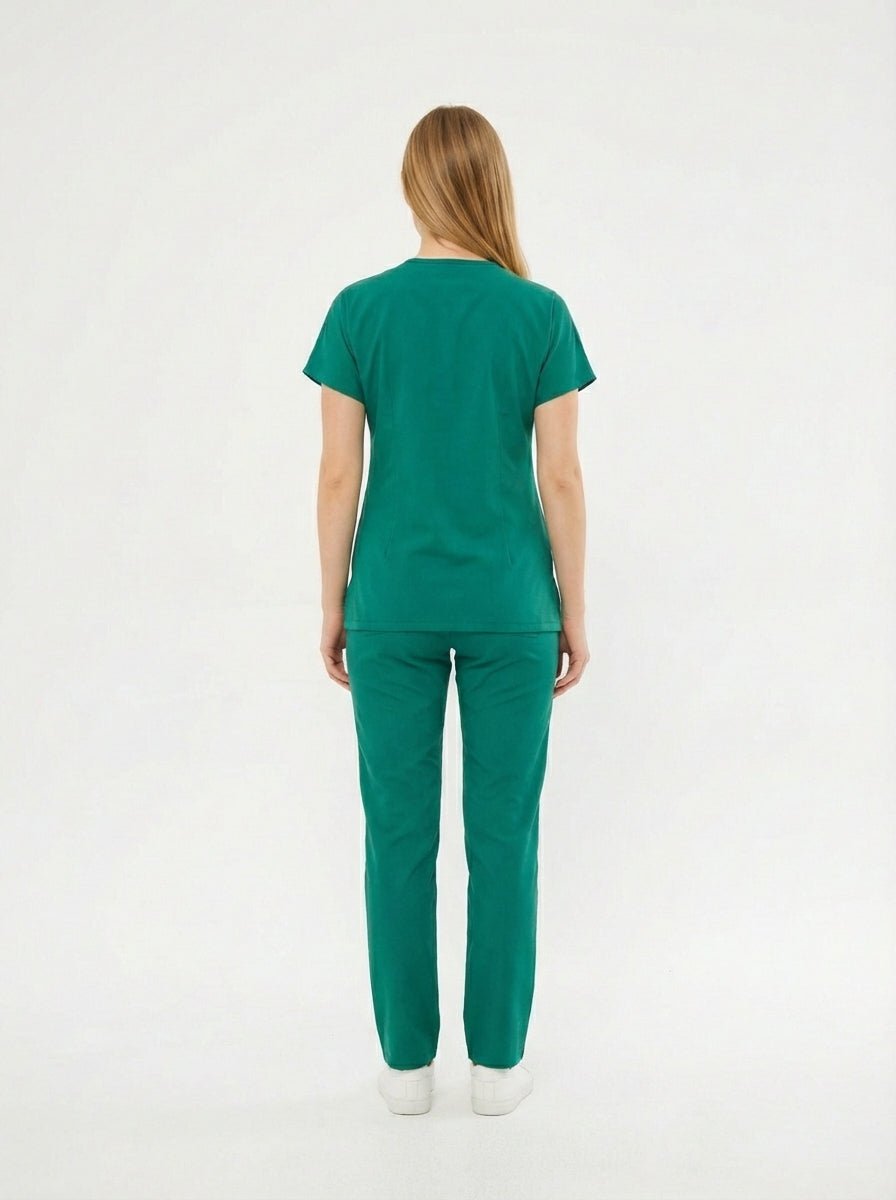 Cerrahi Yeşil Ameliyathane Çalışan Forması Likralı Scrubs Takım (Yeni Yönetmeliğe Uygun - Forsty) - Class Üniforma hemşire formaları, medikal önlükler